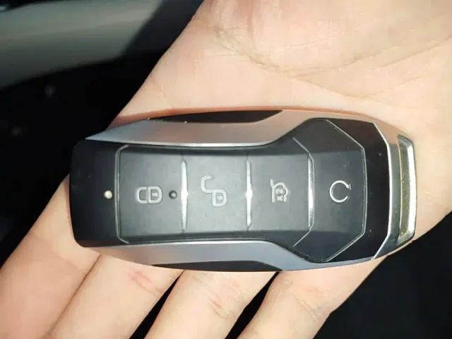 BYD Song PLUS — Фото автомобиля 8
