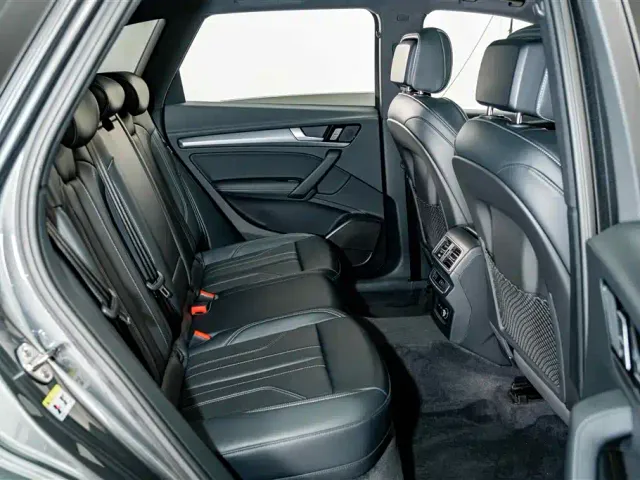 Audi Q5L — Фото автомобиля 20
