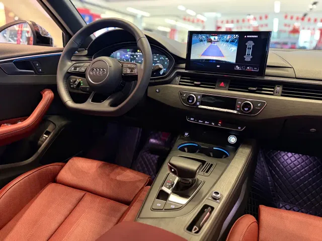 Audi A4L — Фото автомобиля 13