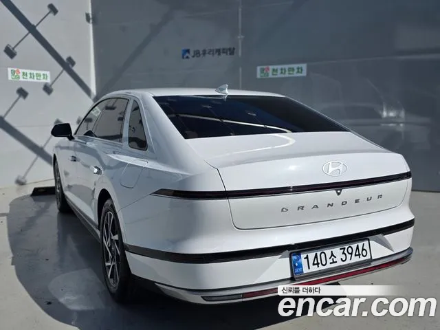 Hyundai Grandeur GN7 — Фото автомобиля 4