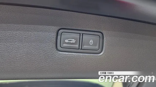 Genesis GV80 — Фото автомобиля 27