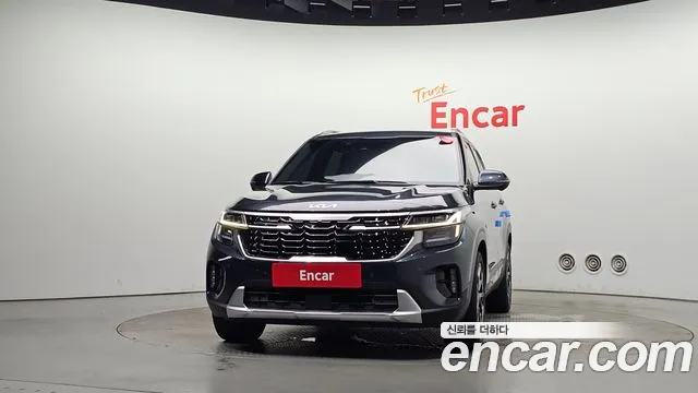 Kia Seltos Бензин 1.6 турбо 2WD — Фото автомобиля 2