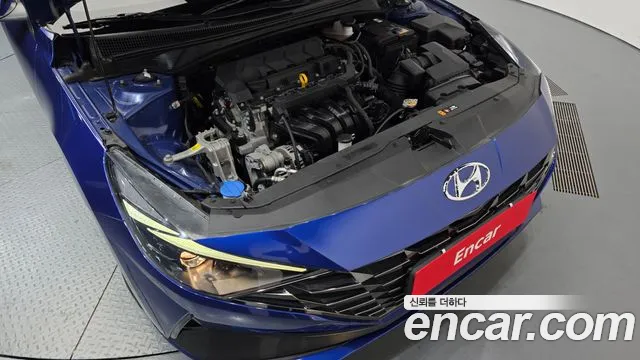 Hyundai Avante CN7 — Фото автомобиля 6
