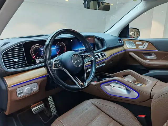 Mercedes-Benz GLS-Class — Фото автомобиля 8