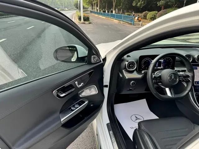 Mercedes-Benz C-Class — Фото автомобиля 8