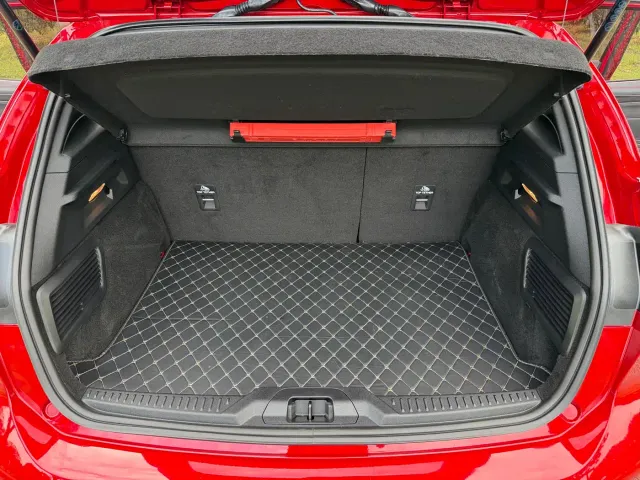 Ford Focus — Фото автомобиля 28