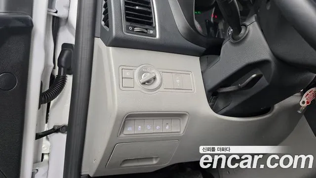 Hyundai Solati Solati 15 мест — Фото автомобиля 16