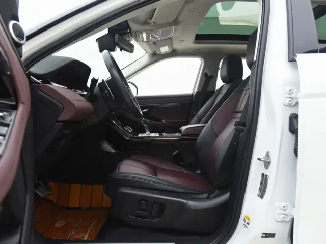 Land Rover Range Rover Evoque — Фото автомобиля 6