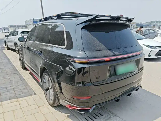 Li Auto L9 — Фото автомобиля 4