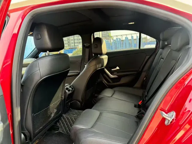 Mercedes-Benz A-Class — Фото автомобиля 7