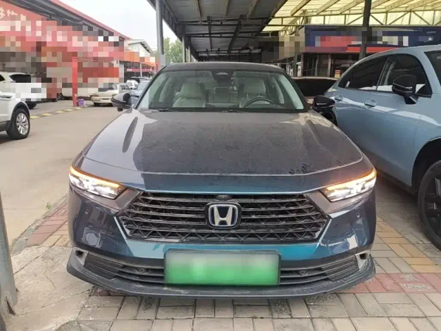 Honda Accord — Фото автомобиля 2