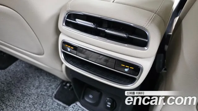 Genesis GV80 2.5T Бензин AWD — Фото автомобиля 19
