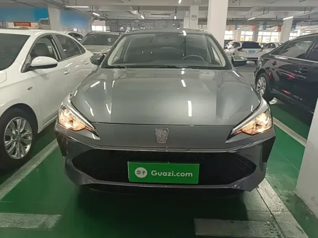 Roewe i5 — Фото автомобиля 2