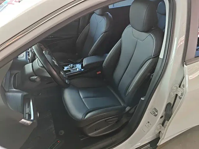 Buick Velite 6 — Фото автомобиля 14