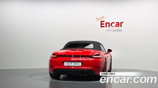 Porsche 718 — Фото автомобиля 4