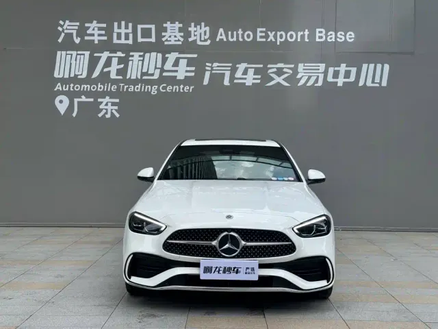 Mercedes-Benz C-Class — Фото автомобиля 2