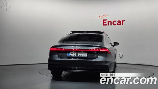 Audi A7 55 TFSI quattro Premium — Фото автомобиля 4
