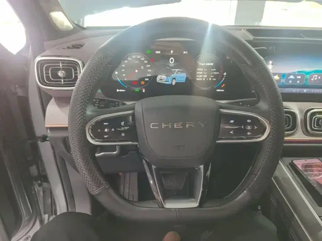 Chery Tiggo 9 — Фото автомобиля 10