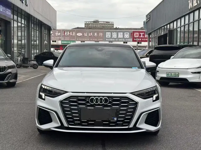 Audi A3 — Фото автомобиля 3