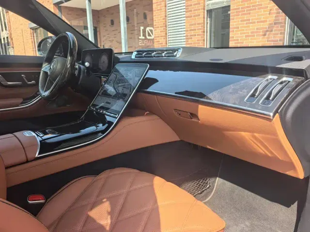 Mercedes-Benz Maybach S-Class — Фото автомобиля 22