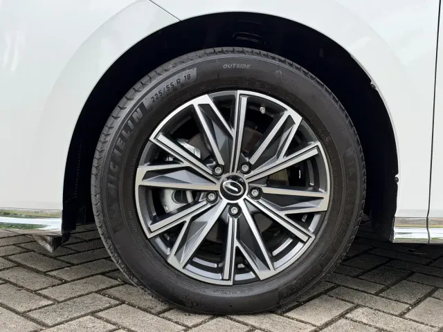 GAC Trumpchi M8 — Фото автомобиля 25