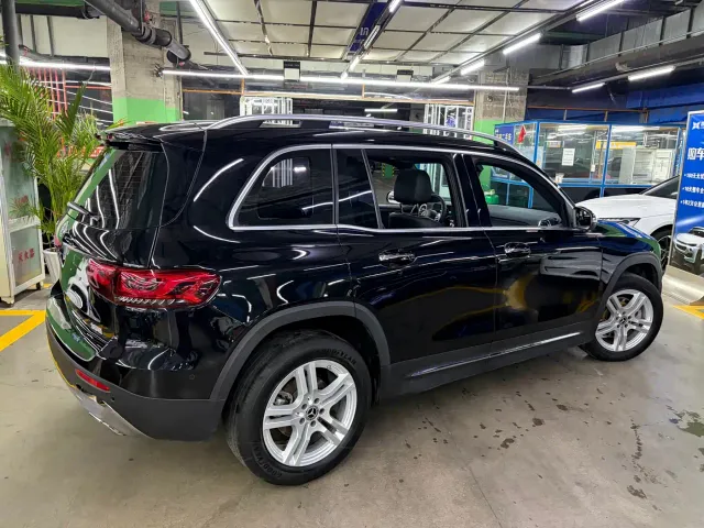 Mercedes-Benz GLB-Class — Фото автомобиля 6