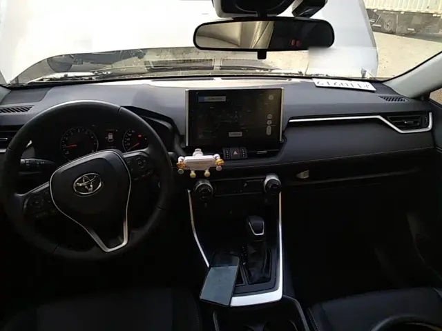 Toyota Wildlander — Фото автомобиля 9
