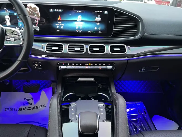 Mercedes-Benz GLE-Class — Фото автомобиля 11