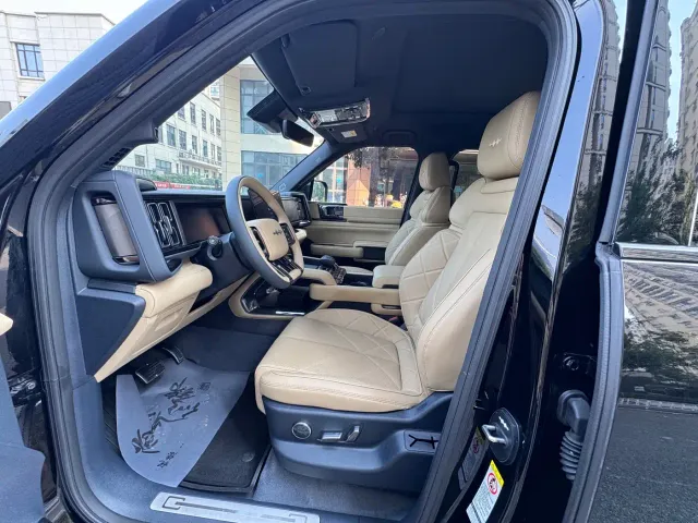 BYD FangChengBao Leopard 5 — Фото автомобиля 13