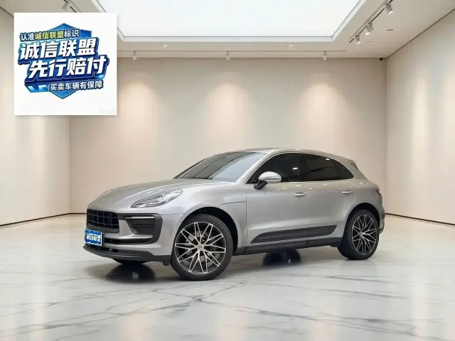 Фотография автомобиля — Porsche Macan