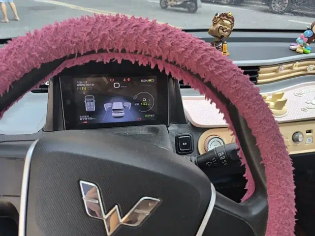 Wuling Hongguang Mini EV — Фото автомобиля 18