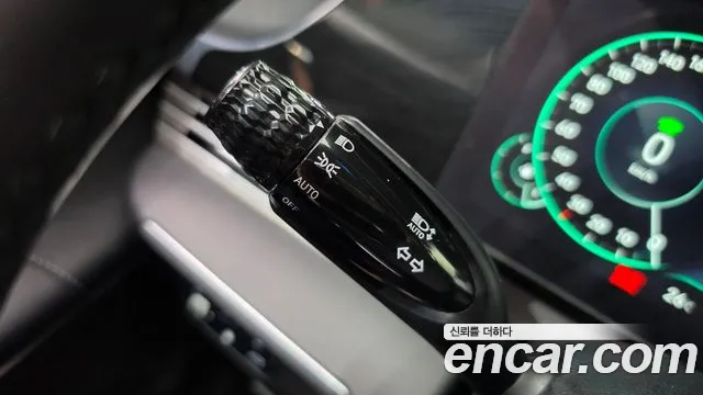 Hyundai Grandeur Grandeur (New) Hybrid — Фото автомобиля 27