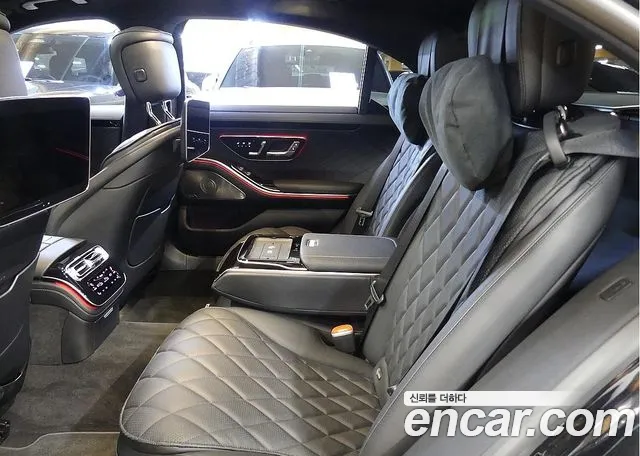 Mercedes-Benz S-Class — Фото автомобиля 17