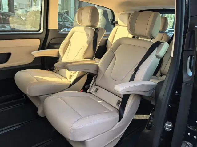 Mercedes-Benz Vito — Фото автомобиля 8