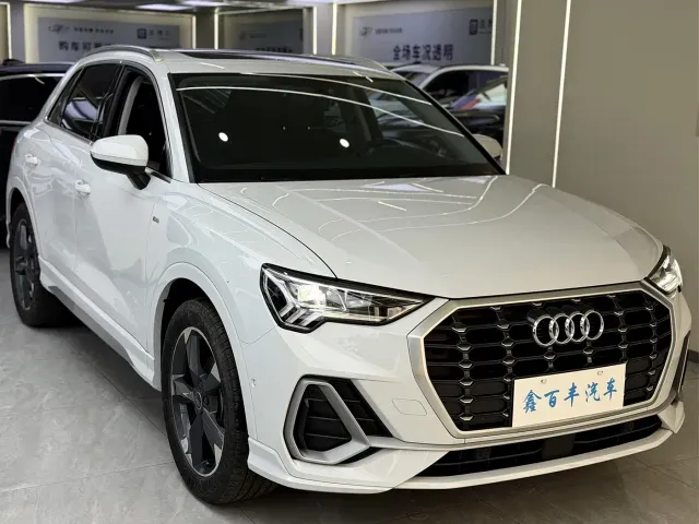 Audi Q3 — Фото автомобиля 3