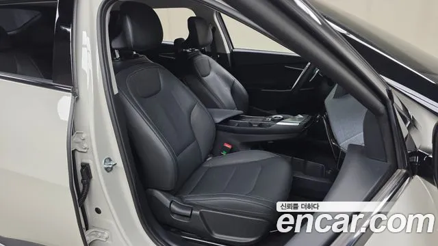 Kia EV6 — Фото автомобиля 22