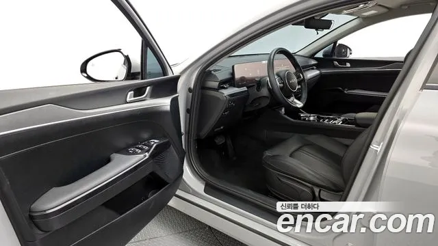 Kia K5 Prestige — Фото автомобиля 11