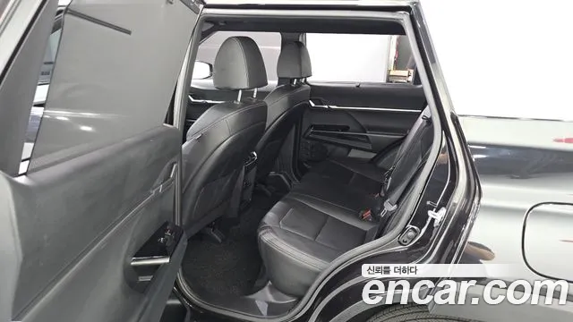 KG_Mobility_Ssangyong Torres Torres Бензин 1.5 2WD — Фото автомобиля 11