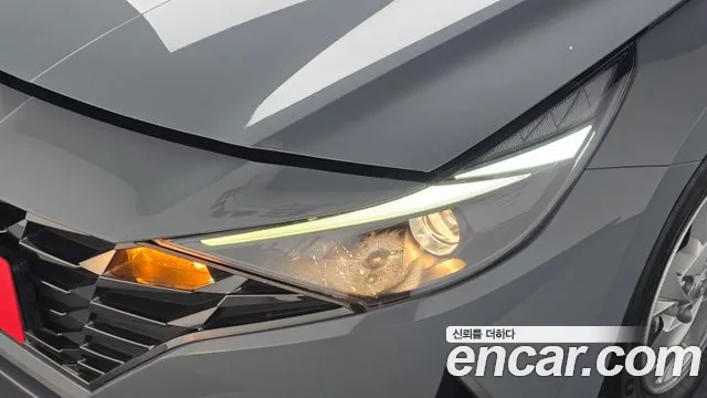 Hyundai Avante CN7 — Фото автомобиля 21