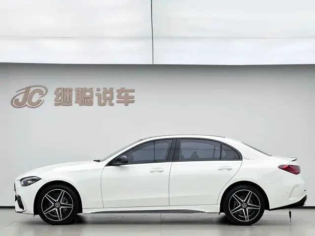 Mercedes-Benz C-Class — Фото автомобиля 5