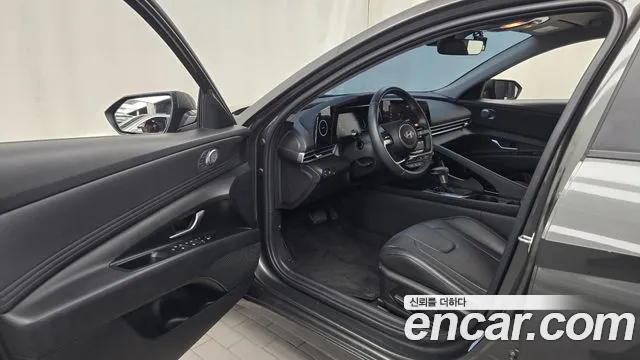 Hyundai Avante CN7 — Фото автомобиля 15