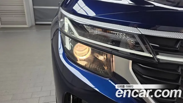 Kia Seltos — Фото автомобиля 22