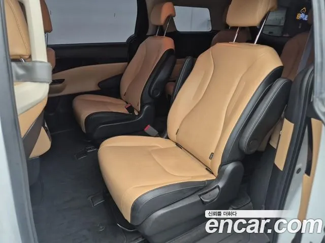Kia Canival Carnival 4 поколение Дизель 9 мест Prestige — Фото автомобиля 12