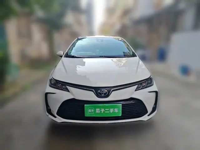 Toyota Corolla — Фото автомобиля 2