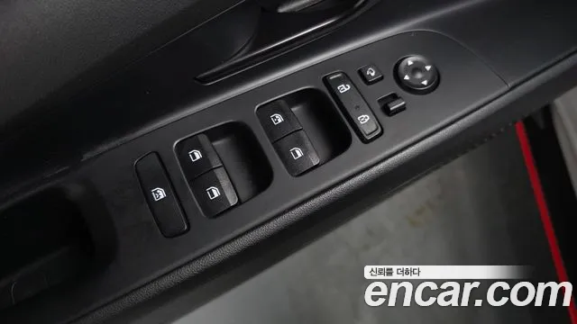 Hyundai AVANTE — Фото автомобиля 28
