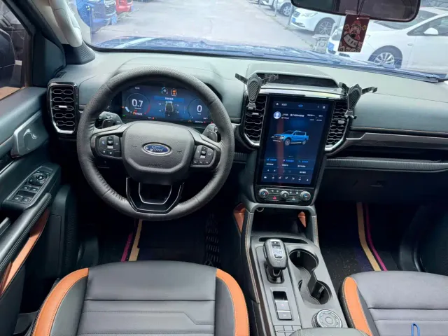 Ford Ranger — Фото автомобиля 12