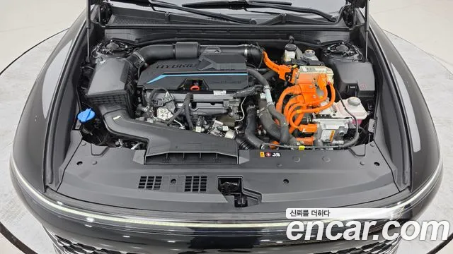 Hyundai Grandeur GN7 — Фото автомобиля 6