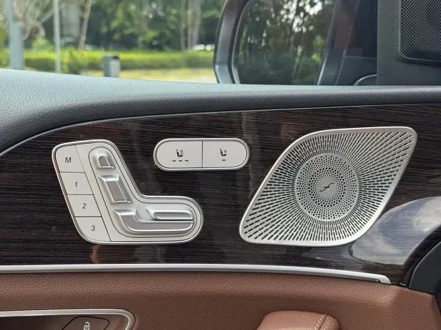 Mercedes-Benz GLE-Class — Фото автомобиля 10