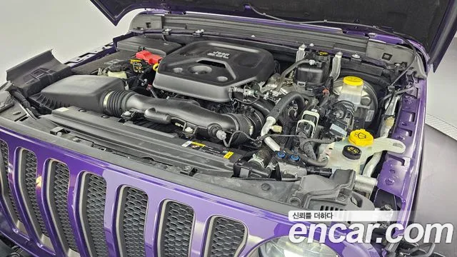 Jeep Wrangler — Фото автомобиля 9