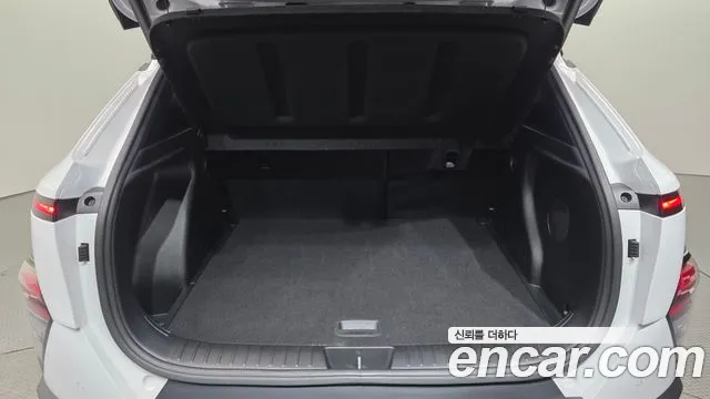 Hyundai Kona — Фото автомобиля 27